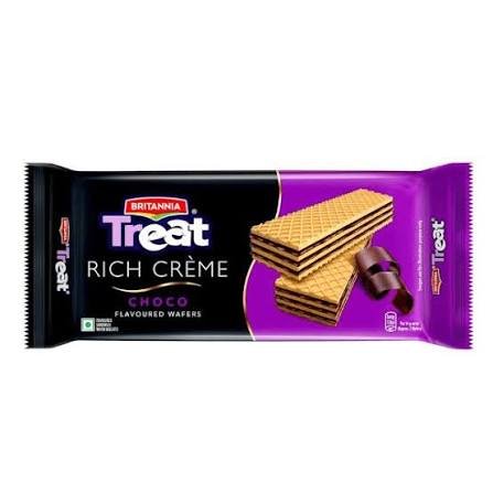 britannia treat rich creme choco flavoured wafers pack