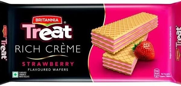 britannia treat rich creme strawberry flavoured wafers